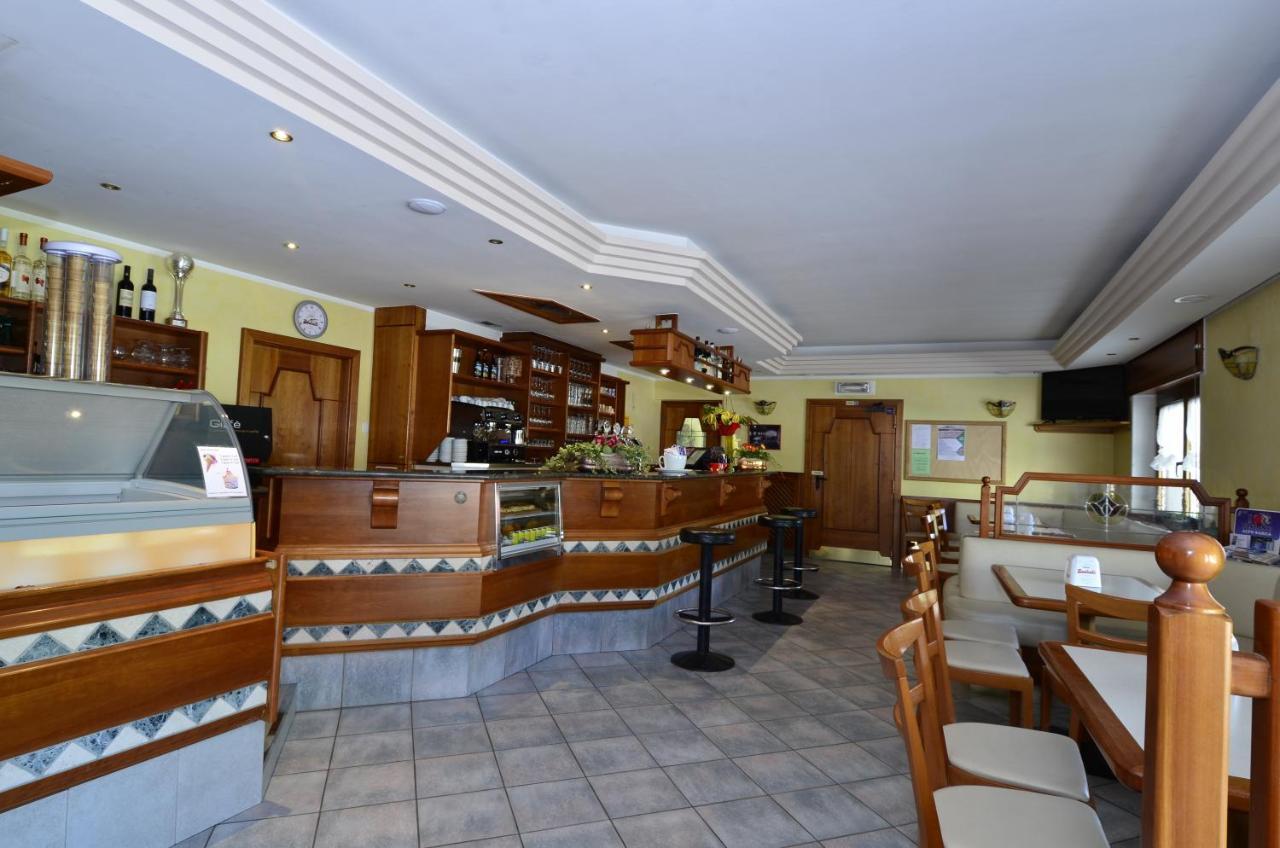Locanda Ridevert Tione di Trento Exterior foto