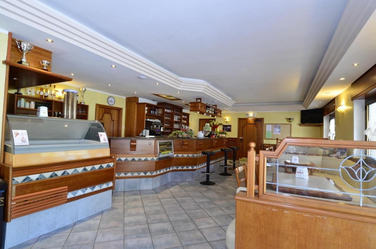 Locanda Ridevert Tione di Trento Exterior foto