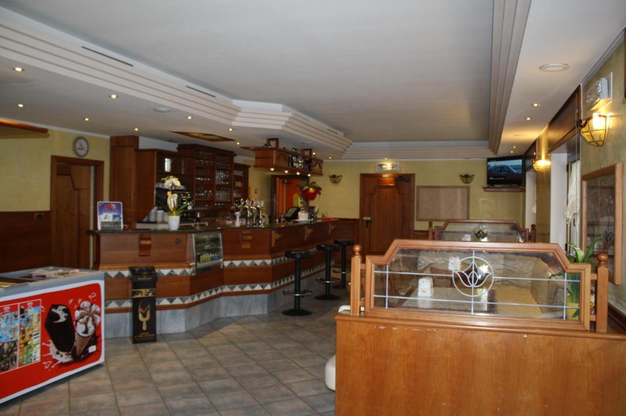 Locanda Ridevert Tione di Trento Exterior foto