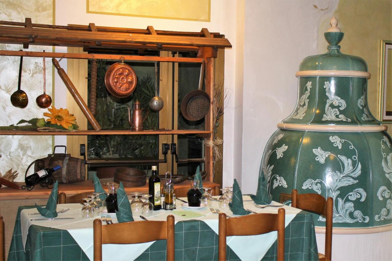 Locanda Ridevert Tione di Trento Exterior foto